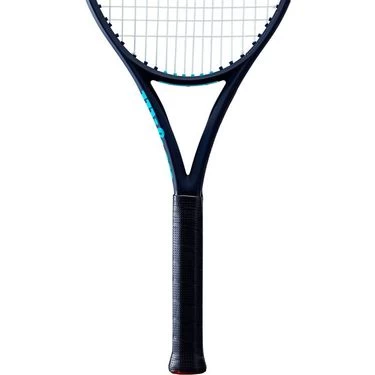 Wilson Ultra 100 V2 Tennis Racquet 5 Wilson Ultra 100 V2 Tennis Racquet - Image 3